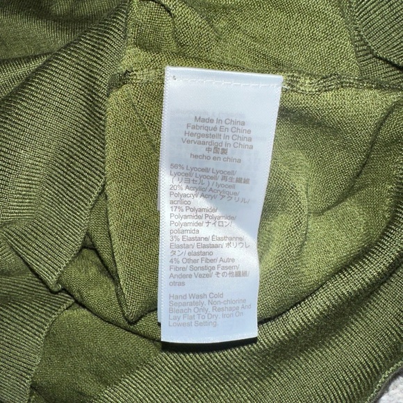 J. Crew Shrunken TENCEL™ lyocell-blend T-shirt Green Knit Sweater fits M/L - Picture 3 of 9